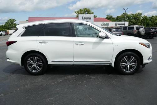 2016 INFINITI QX60 Base