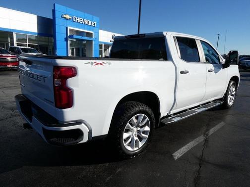 2021 Chevrolet Silverado 1500 Custom
