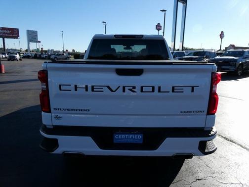 2021 Chevrolet Silverado 1500 Custom