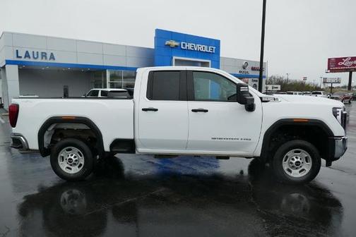 2024 GMC Sierra 2500 Pro