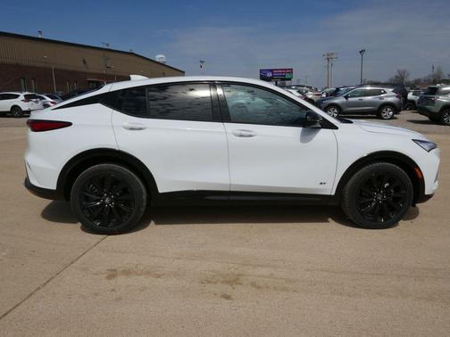 Summit White 2026 Buick Envista Sport Touring