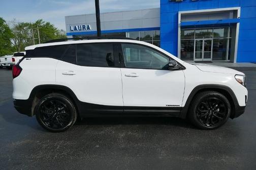 2021 GMC Terrain SLT