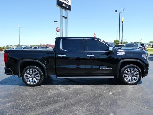 Onyx Black 2024 GMC Sierra 1500 Denali