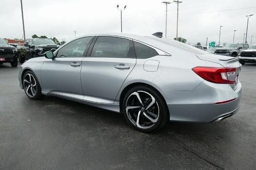 2022 Honda Accord Sport SE