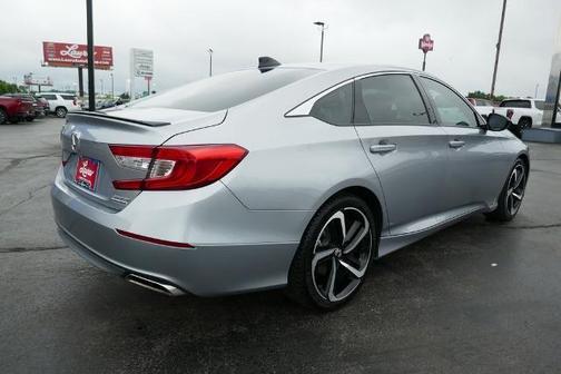 2022 Honda Accord Sport SE