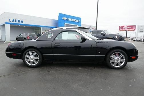 2004 Ford Thunderbird