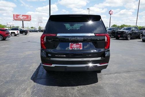 2025 GMC Yukon Elevation