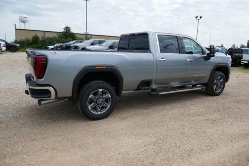 2025 GMC Sierra 3500 SLT