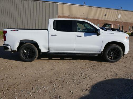 Summit White 2026 Chevrolet Silverado 1500 RST