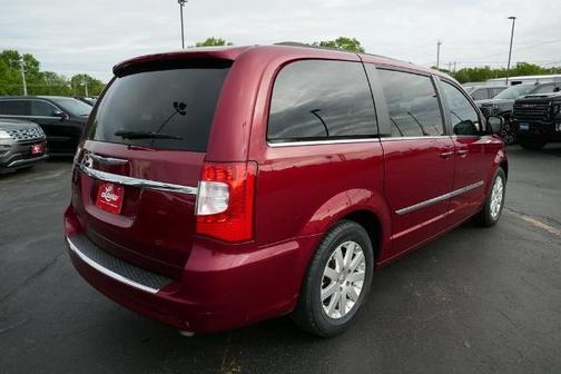 2015 Chrysler Town & Country Touring