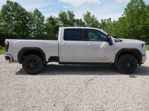 Dune 2026 GMC Sierra 2500 AT4