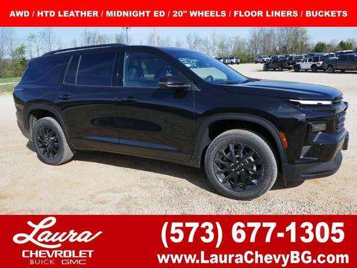 Mosaic Black Metallic 2026 Chevrolet Traverse LT