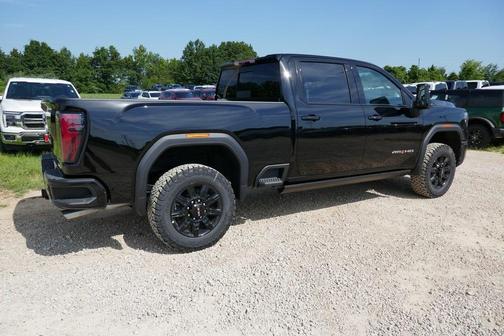 2025 GMC Sierra 2500 AT4