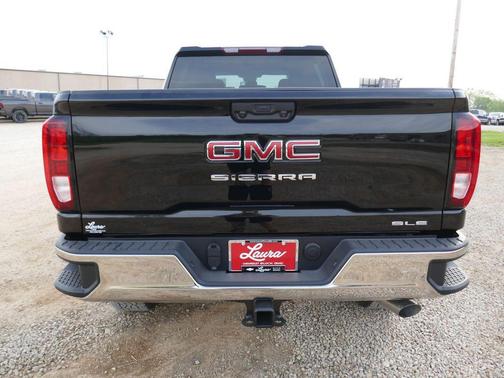 Onyx Black 2026 GMC Sierra 2500 SLE