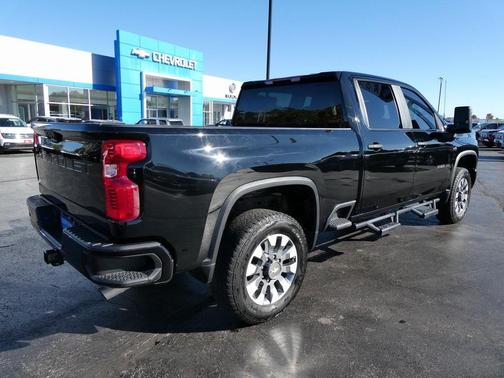 2024 Chevrolet Silverado 2500 Custom