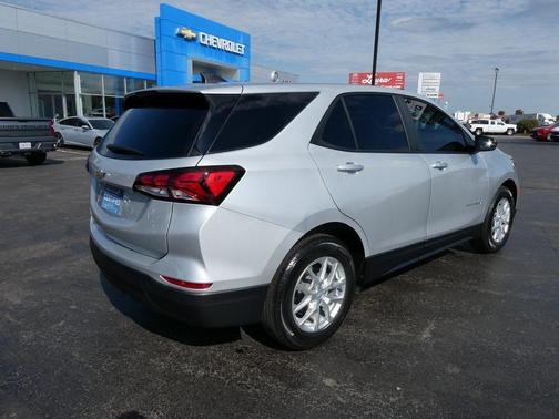 2022 Chevrolet Equinox LS
