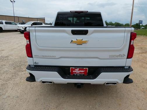 Polar White 2026 Chevrolet Silverado 1500 High Country