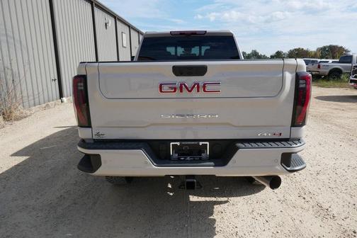 2026 GMC Sierra 2500 AT4
