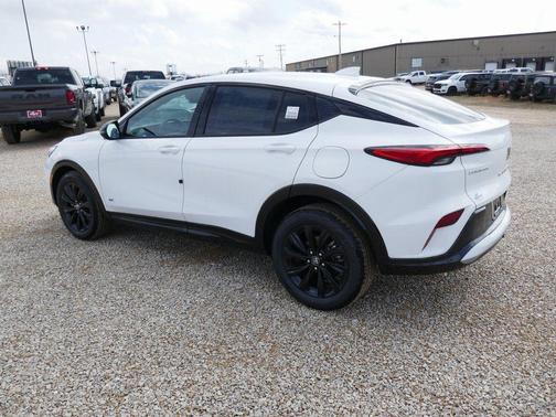 Summit White 2026 Buick Envista Sport Touring