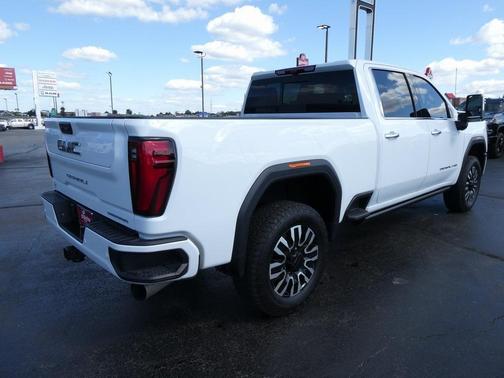 2024 GMC Sierra 2500 Denali Ultimate