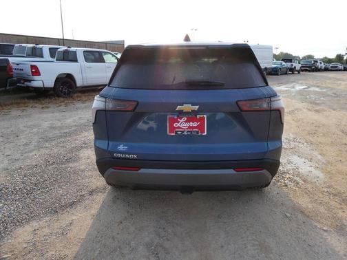 Lakeshore Blue Metallic 2027 Chevrolet Equinox 1LT