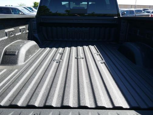Onyx Black 2026 GMC Sierra 2500 AT4X