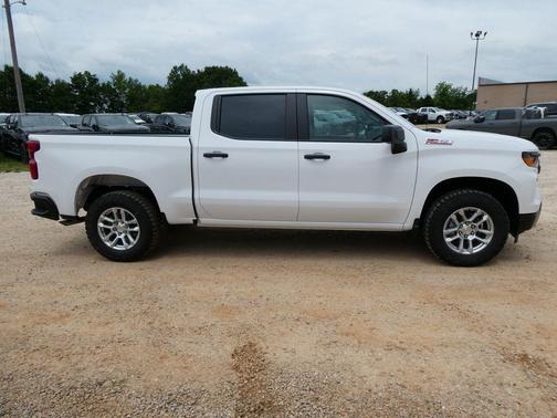 Summit White 2026 Chevrolet Silverado 1500 WT