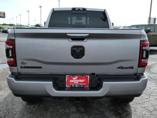 Billet Silver Metallic Clearcoat 2024 RAM 2500 Laramie
