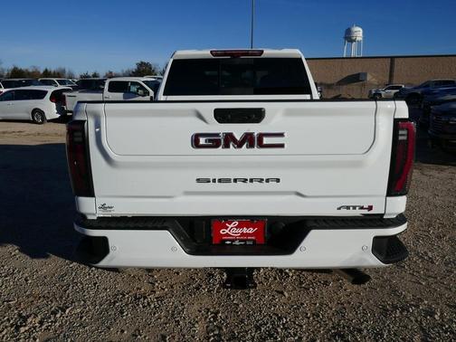 2026 GMC Sierra 2500 AT4