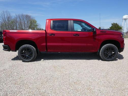 Radiant Red 2026 Chevrolet Silverado 1500 LT Trail Boss