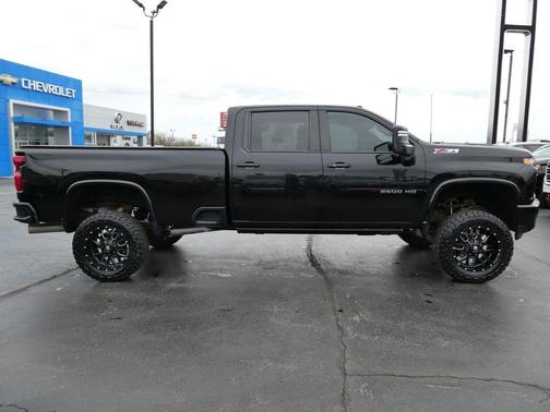 Mosaic Black Metallic 2021 Chevrolet Silverado 2500 LT