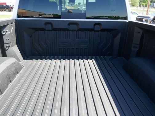 Glacier White 2026 GMC Sierra 1500 Denali Ultimate