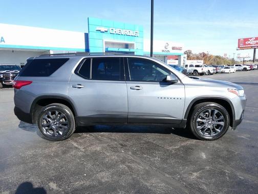 2021 Chevrolet Traverse RS