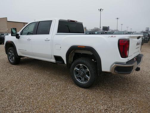 2026 GMC Sierra 2500 SLE