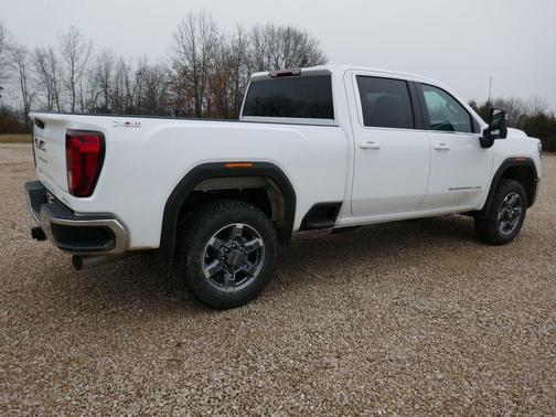 2026 GMC Sierra 2500 SLE