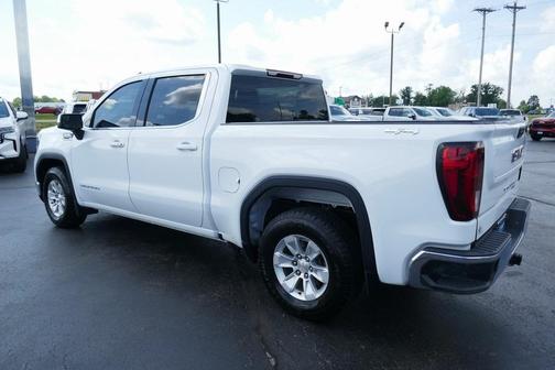 2022 GMC Sierra 1500 SLE