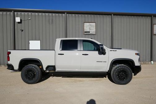2026 Chevrolet Silverado 2500 ZR2