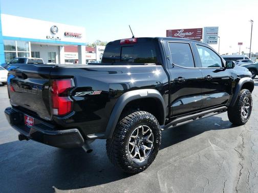 Black 2025 Chevrolet Colorado ZR2