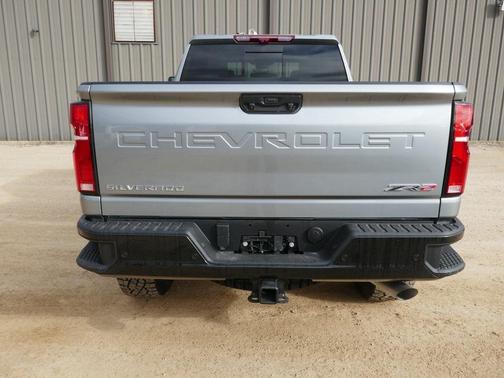 2026 Chevrolet Silverado 2500 ZR2
