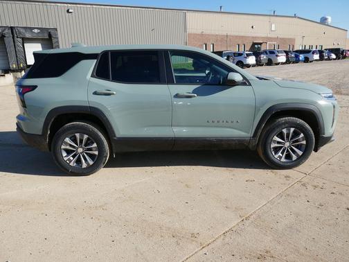 Green 2026 Chevrolet Equinox LT