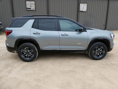 Sterling 2026 GMC Terrain AT4
