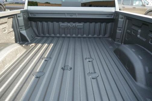2025 GMC Sierra 2500 SLT