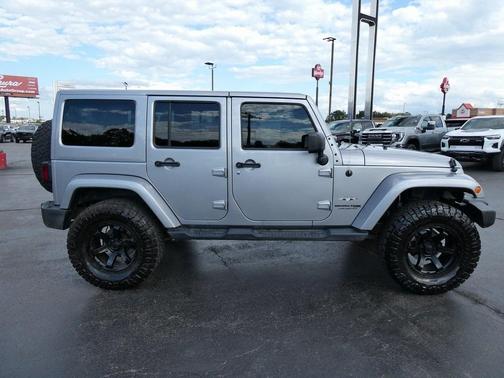 2018 Jeep Wrangler JK Unlimited Sahara