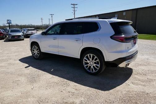 2025 GMC Acadia Denali