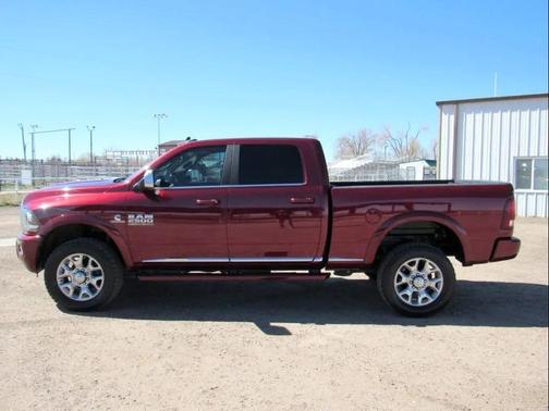 2018 RAM 2500 Limited Crew Cab 4x4 6'4' Box