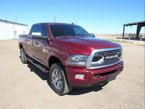 2018 RAM 2500 Limited Crew Cab 4x4 6'4' Box