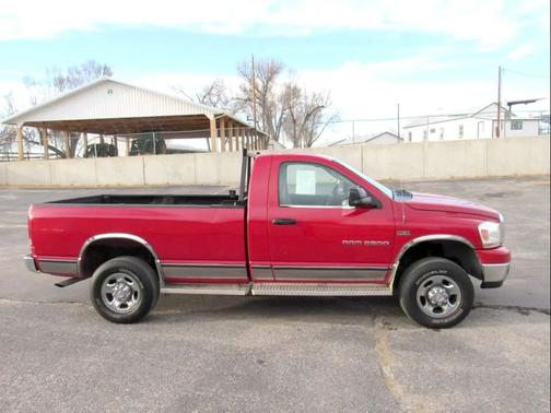 2006 Dodge Ram 2500 SLT/TRX