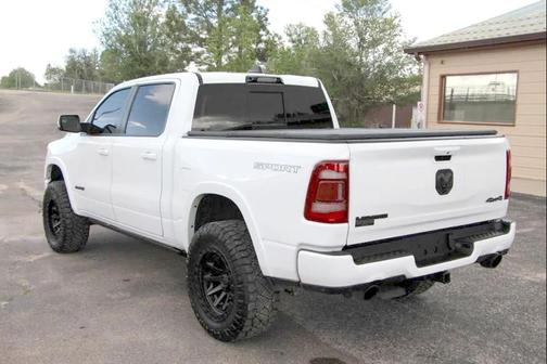 Bright White Clearcoat 2021 RAM 1500 Laramie