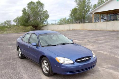 2002 Ford Taurus SES