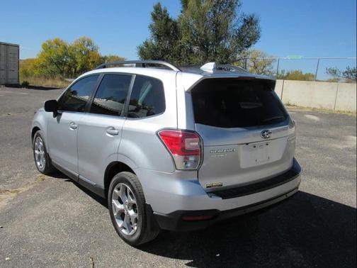 2017 Subaru Forester 2.5i Touring